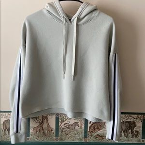 Super soft cropped sweatshirt